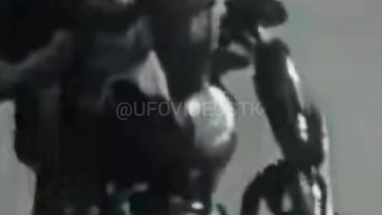 🪼👽 Best Image of Jellyfish UFO Near Area 51?! | TheTruthAbove