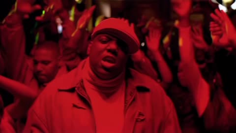 THE NOTOTIOUS B.I.G. - Big Poppa (Official Music Video)