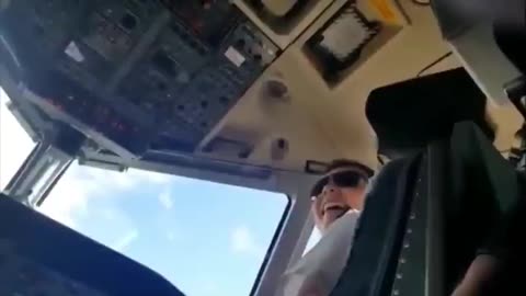 Pilots Asked About Flat Earth