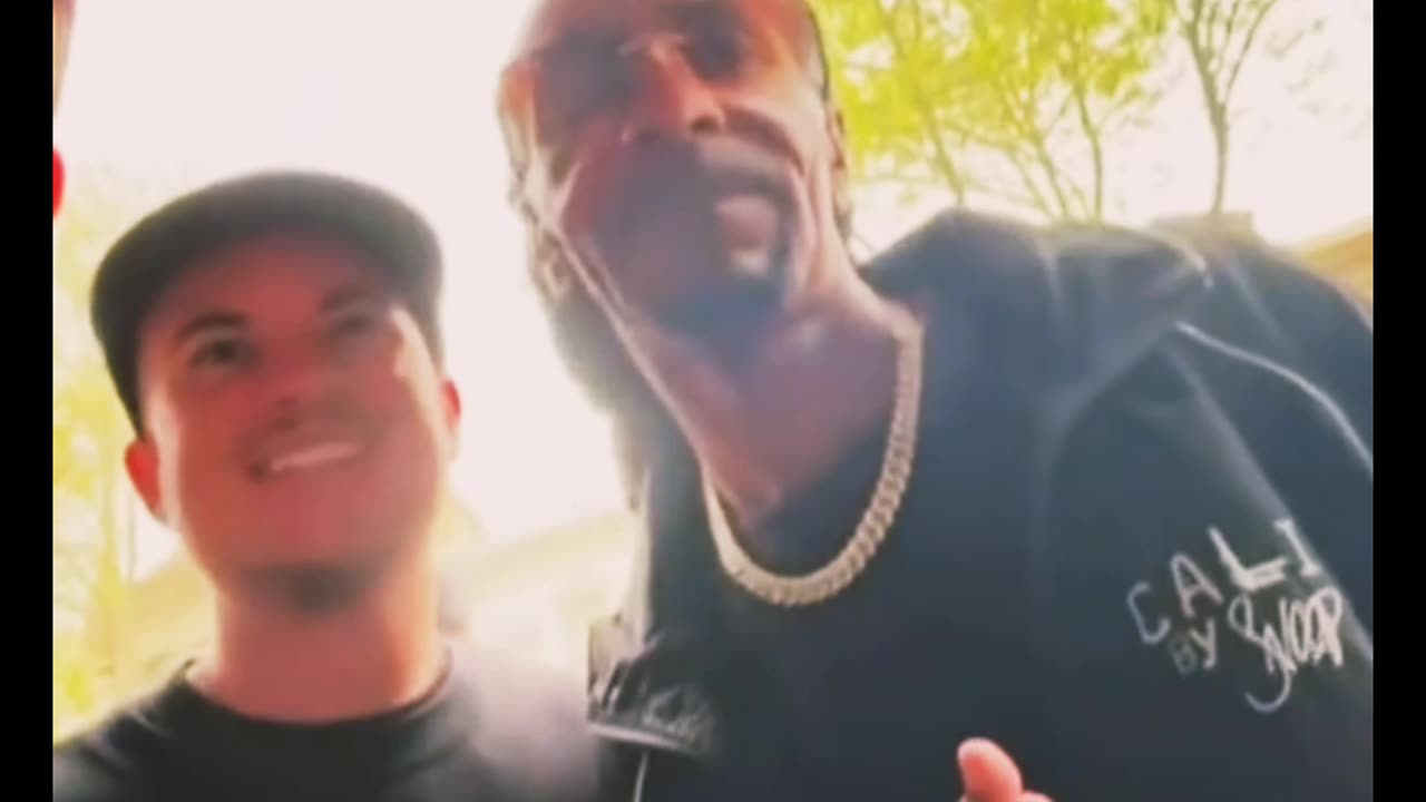 The AFL Grwhich includes the multinationale headline performance from American rapper Snoop Dogg