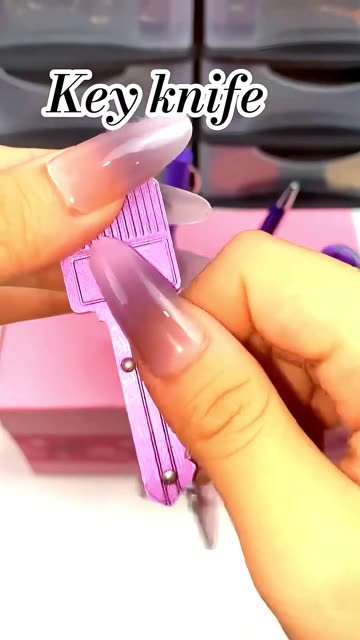 All girls need this! 🥰 #asmr #keychain #usa #shorts #selfdefense #safety #diy #fyp #bts #gift