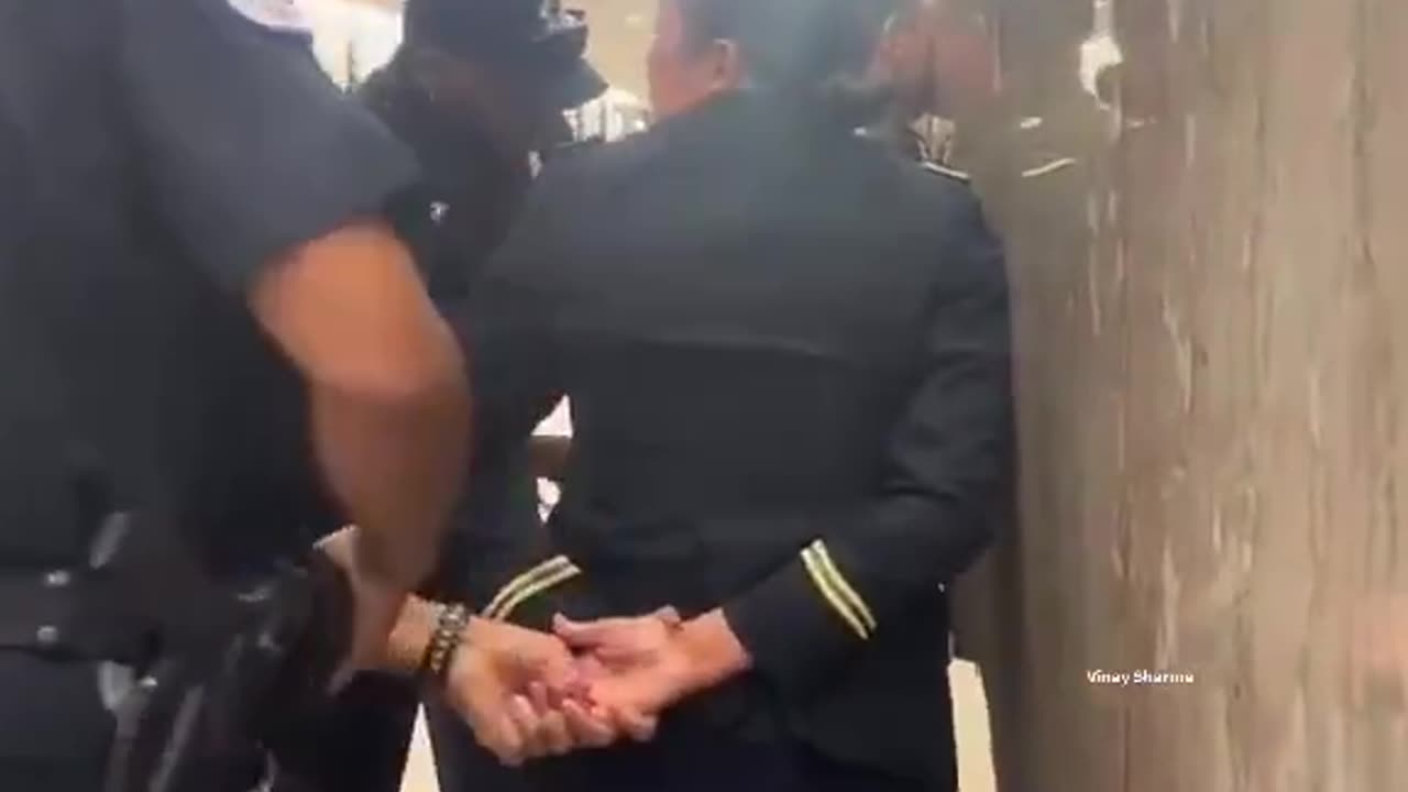 A video is blowing up online claiming U.S. military pilots were arrested for refusing to fly weapons