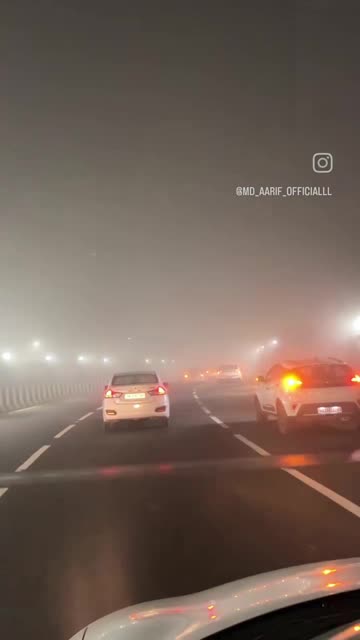 Teri yaadon ki chadar odhe huye....💕