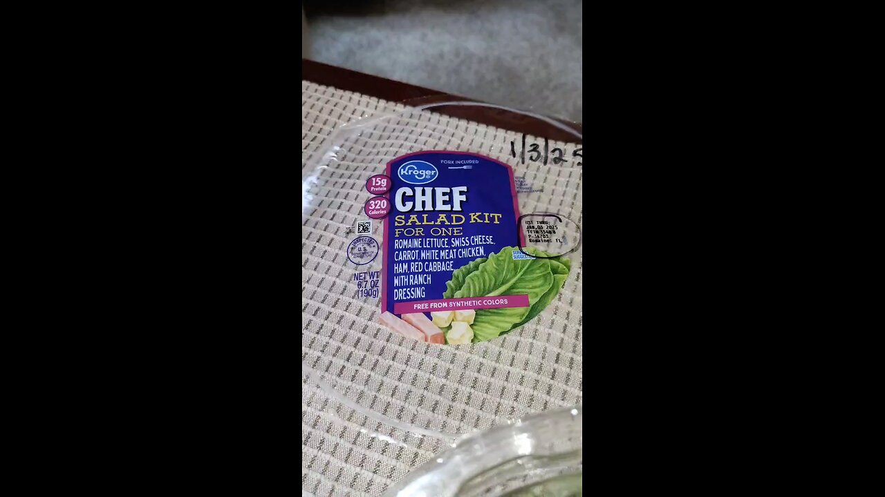 Eating Kroger Chef Salad Kit For One, Dbn Hgts, MI, 1/3/25