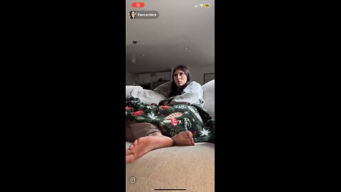 A Fierce Chick 🩶🤎 👣