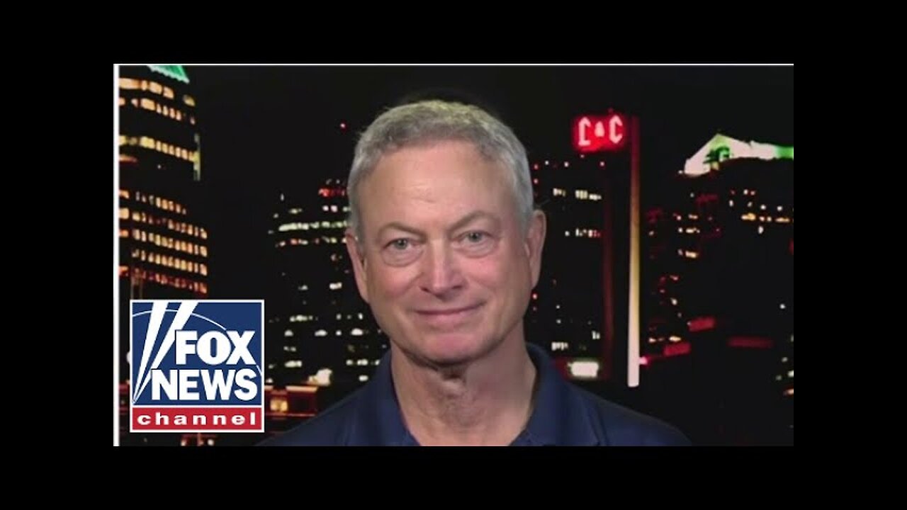 How actor Gary Sinise is honoring veteran families this Christmas