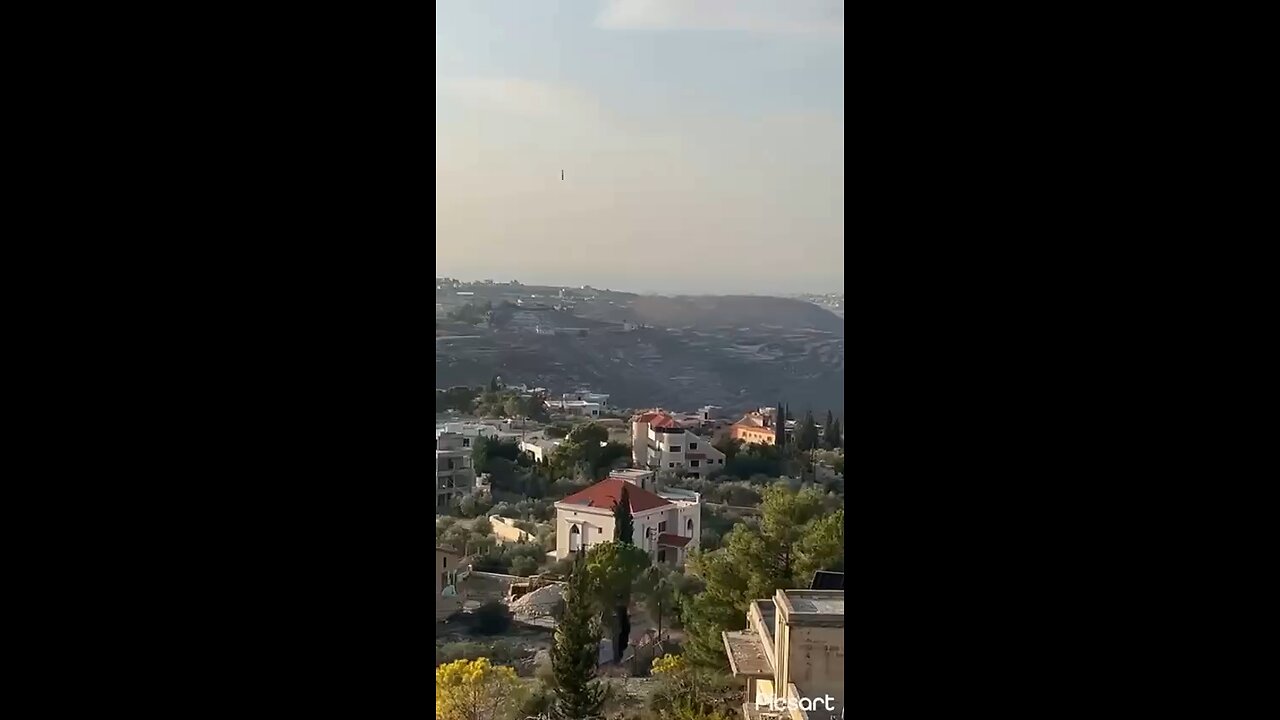 🇮🇱🇱🇧Israeli airstrikes continue in southern Lebanon.