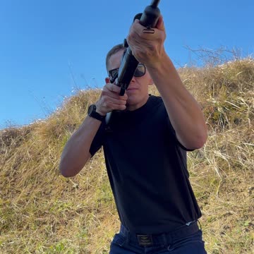 Bolt-Action Rifle: Sniping Vibe😌