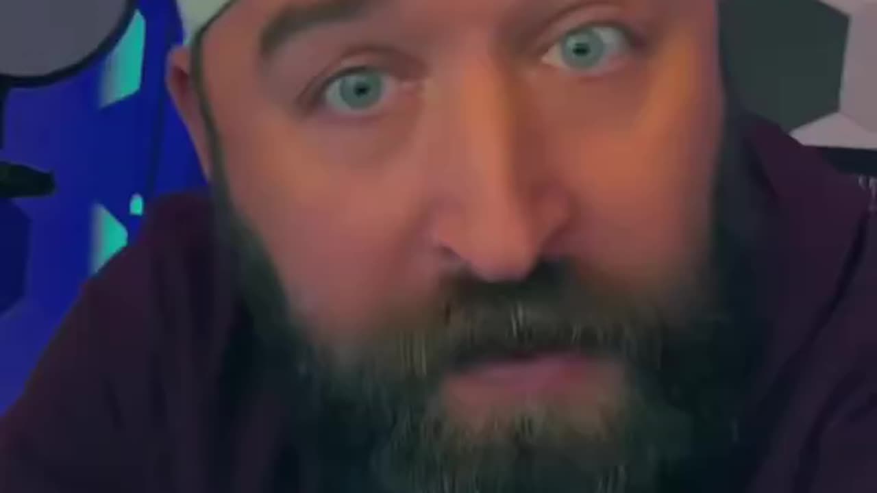 ✅ Liberals please stop trying to act smart, it doesn’t fit you.