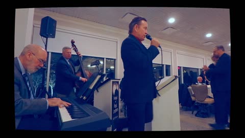 Musical Probiotics - Classic Sinatra style crooner Frank Lamphere & Trio - Soul Nutritious Music