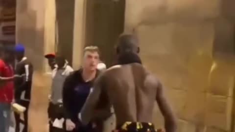 Viral pelea en Tortosa desata debate sobre seguridad y orden público en redes sociales