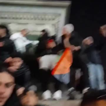 "F*ck you Italy!“ Horden von Nordafrikanern dringen in den Mailänder Dom ein