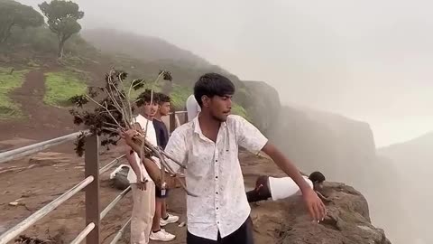 🤯✨ You Won't Believe How Strong Winds Push Water Upward! | FeedMyCuriosity