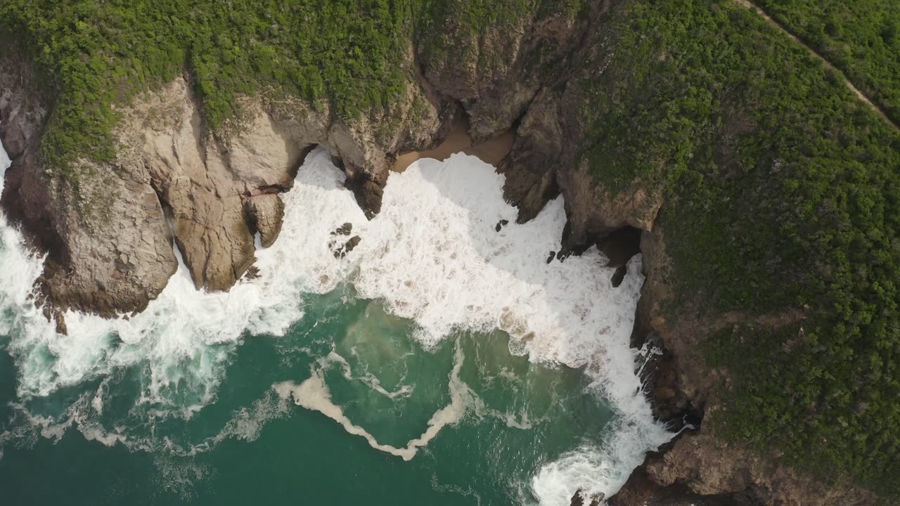 A beautiful view of the sea with mountains