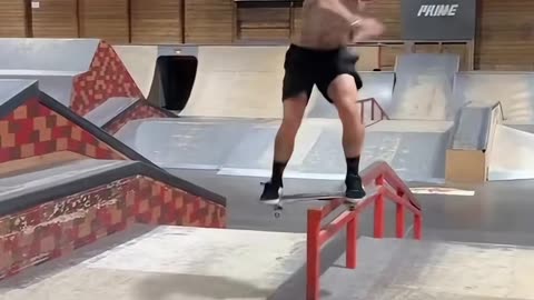 💥😬 Aurelien's Brutal Hack! Wait For It... | SkateNation