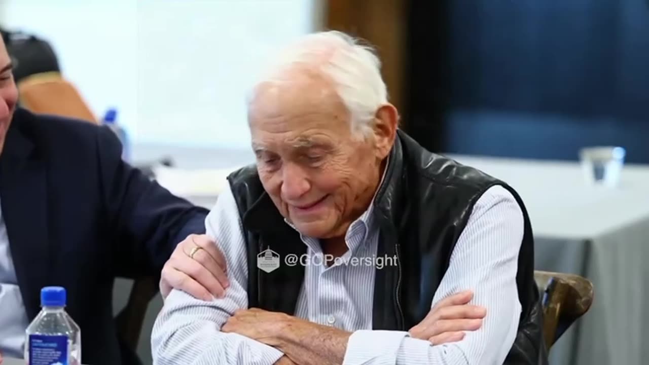 Les Wexner dodging questions