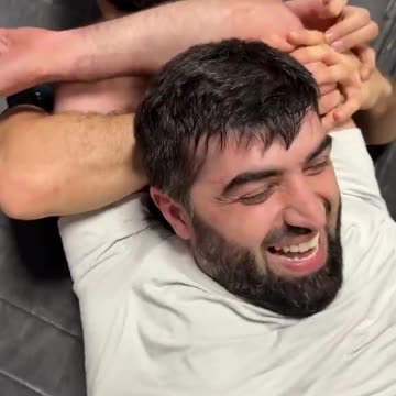 Islam Makhachev Traps Rizvan Magomedov With No Way Out