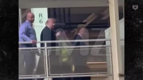Trump: "fuck you" and gives Ford plant worker middle-finger after he shouts:"Pedophile protector!"