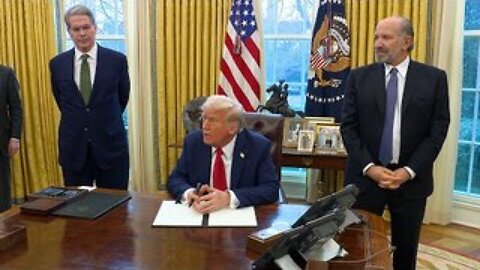 President Trump Signs Executive Orders in the Oval Office, Feb. 3, 2025