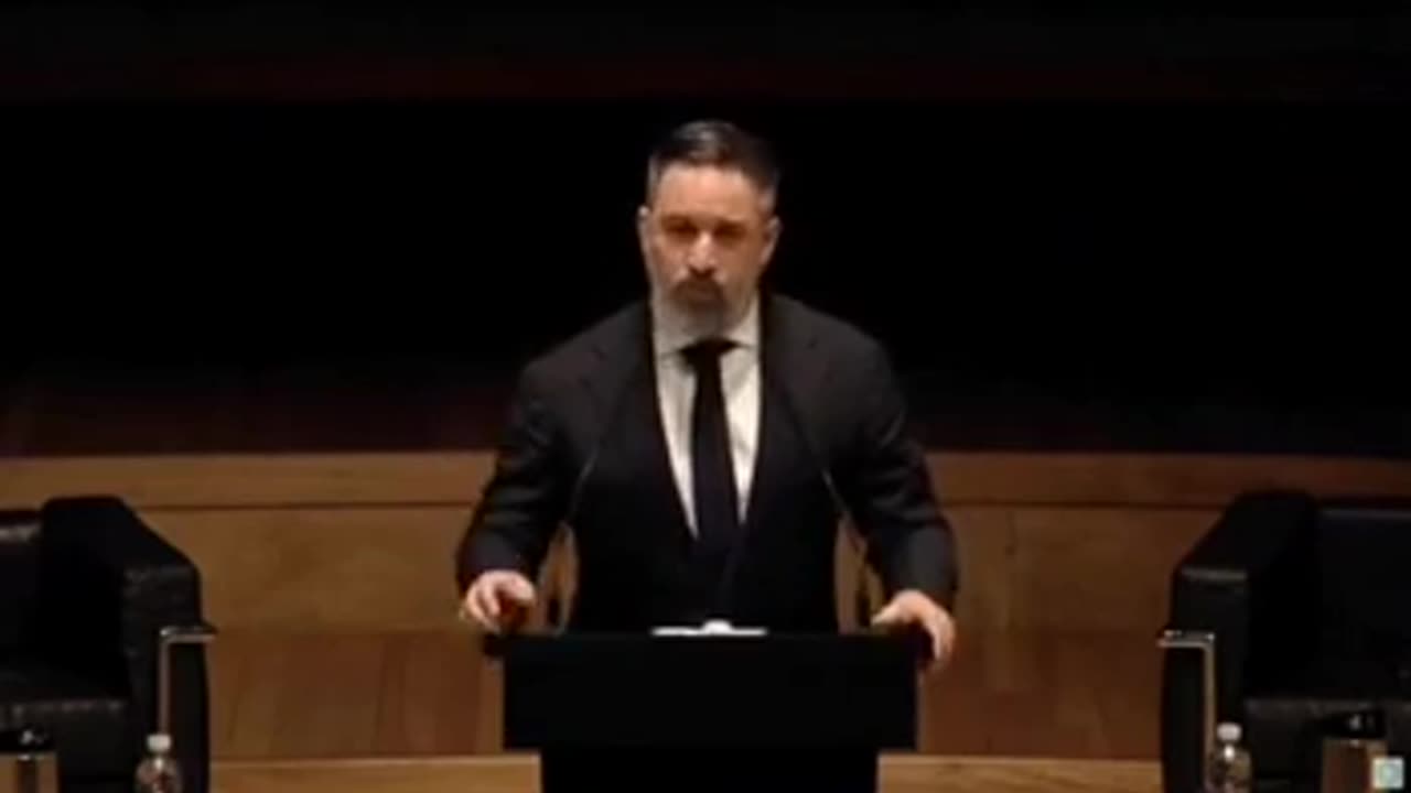 Discurso de apertura por parte de Santiago Abascal