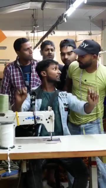 Silai machine ko bike samajh liya 😂🤣 #biharireel #rangdarireels #comedyreels #reelit