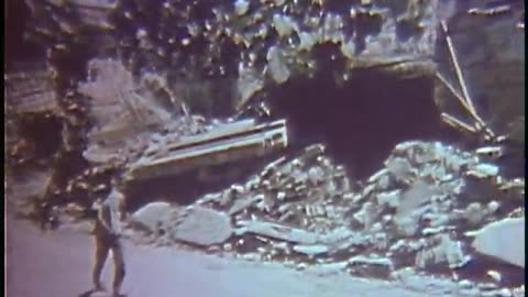 Bomb Damage in Hanoi - Bomb Damage in Hanoi - gov.archives.arc.647192