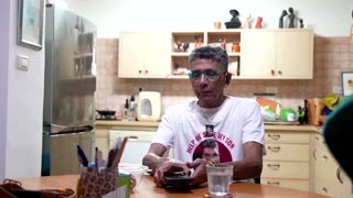 'I want to feel him': Israeli hostage's dad on Israel-Hamas deal news