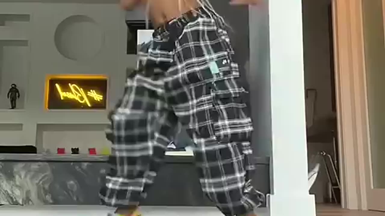 Must Watch: Shake shake shake #shorts