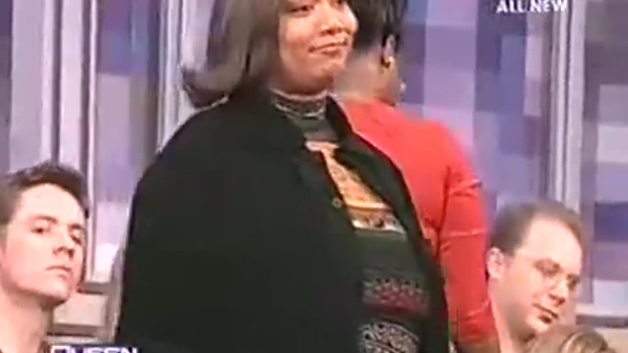 Queen Latifah: Dump Your Girlfriend... She's White!