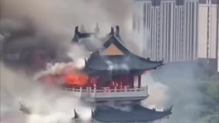1500 year old temple burns down in China