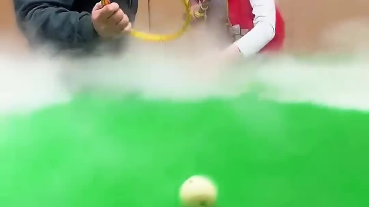 Funny videos billiards 01