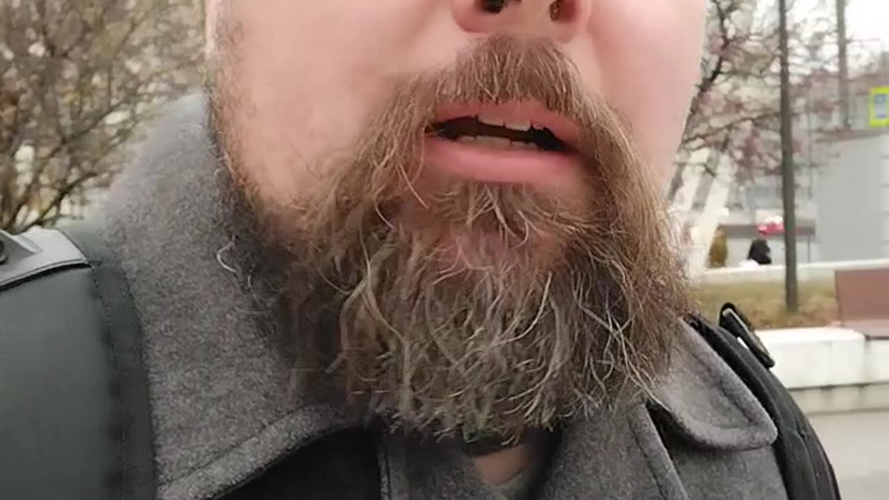 Trump's empty threats have moved the US Navy back home.