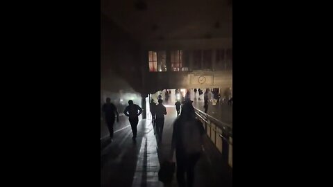 Massive blackout at Grand Central Station