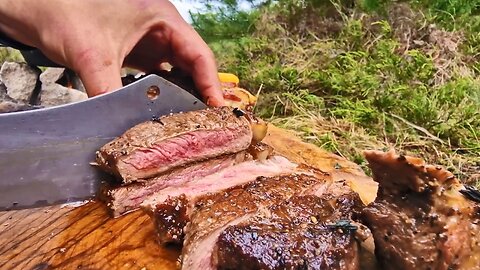 Wild Ribeye Steak & Bacon Potato Art 🌲 ASMR Relaxing Cook | GeniusSri