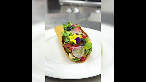 Lebanese salad fattoush