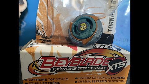 Tornado Striker unboxing! | Beyblade XTS | Beyblade Zenin!