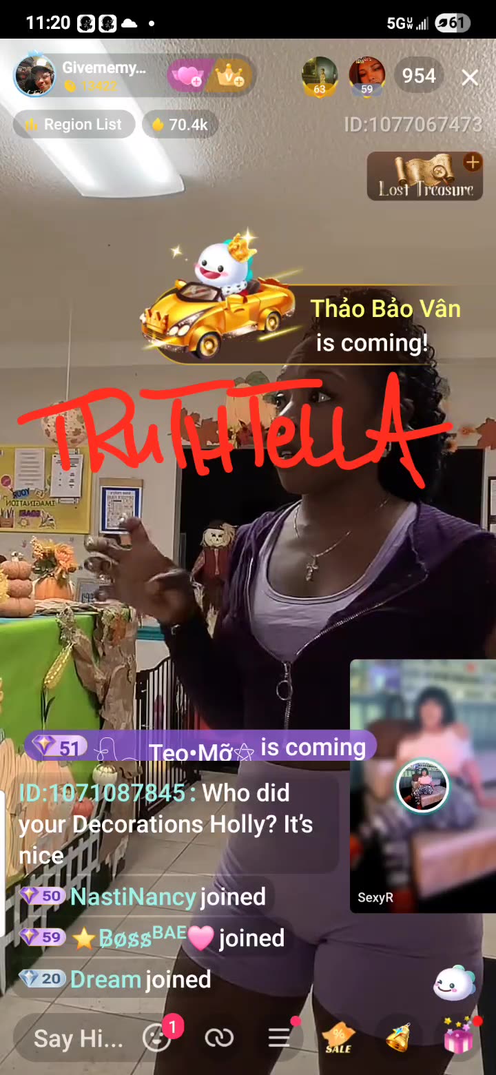 HOLLY FRIDAY NIGHT LIVE FAKE HAPPY PT. 1 JAIL ON MY MIND