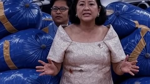 LALAYAS NA SI MOMSHIKOL😁😆😁