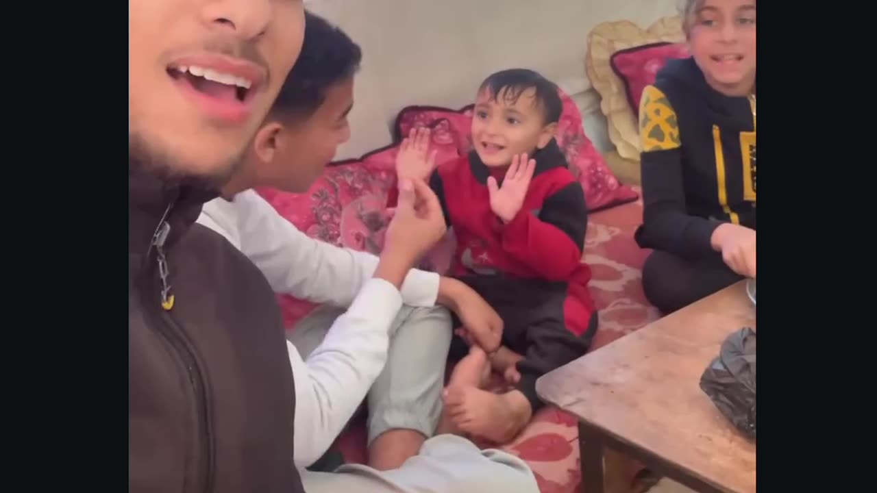 AIPAC WHORE SEN RON WYDEN OR $1,280,876