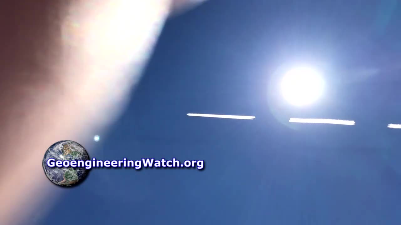 Blatant And Inarguable Geoengineering Jet Spraying Captured On Film