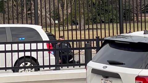 Man Tries To Jump Fence Near White House