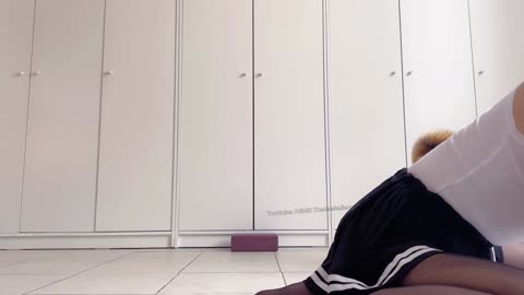 🔥HOT🔥 Stretching Time — 4K! Legs and Back Stretch🍑Morning Yoga Girl