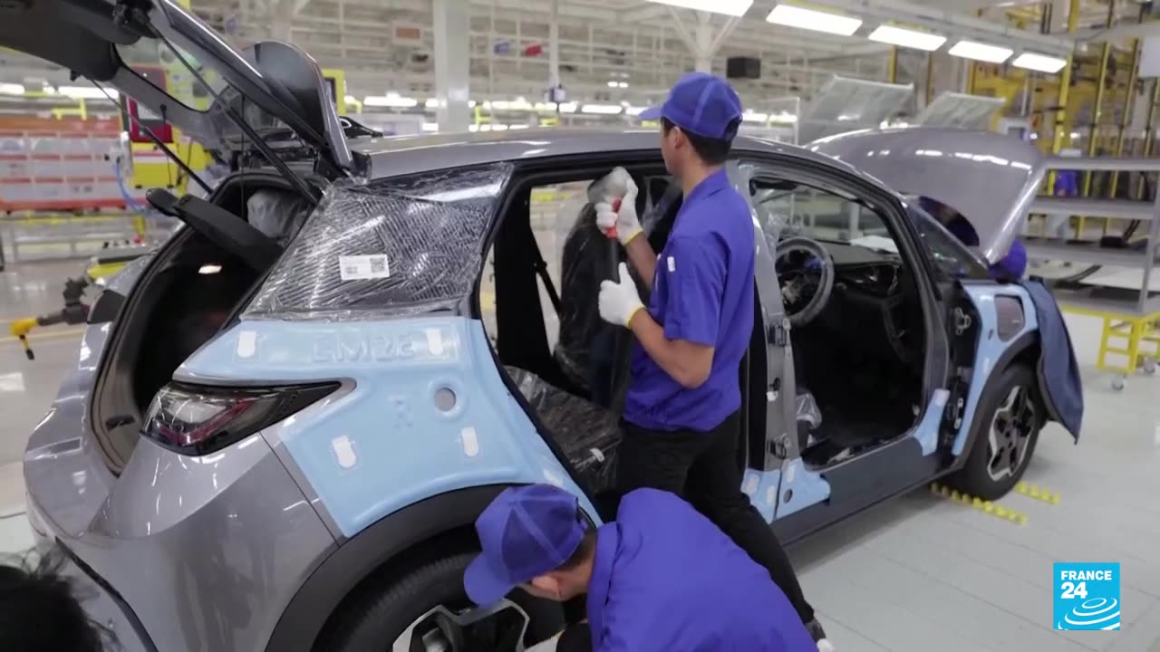 Brasil denuncia “condiciones de esclavitud” en construcción de BYD • FRANCE 24 Español