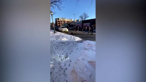 Video shows the moment US agents fatally shoot a man in Minneapolis