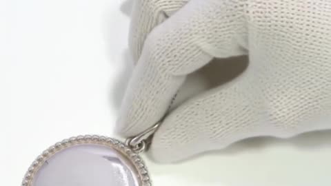 TIFFANY & CO. Round Pendant Necklace