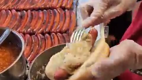 New York’s Most ICONIC Hot Dogs! Gray’s Papaya on the UWS 🍽️🌭