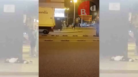 Investigan la muerte de una persona precipitada desde un hotel en Diagonal