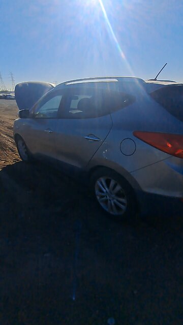 I ran into a dud at the Phoenix auto auction. This car wouldn't start. #auction #cars