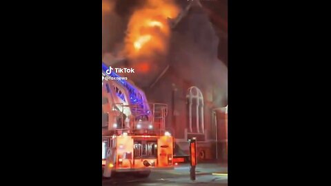 HISTORIC INDIANAPOLIS CHURCH🚒👩‍🚒🔥⛪️🔥🧑‍🚒DESTROYED BY FIRE ON CHRISTMAS EVE🎄⛪️🔥🚒🧑‍🚒💫