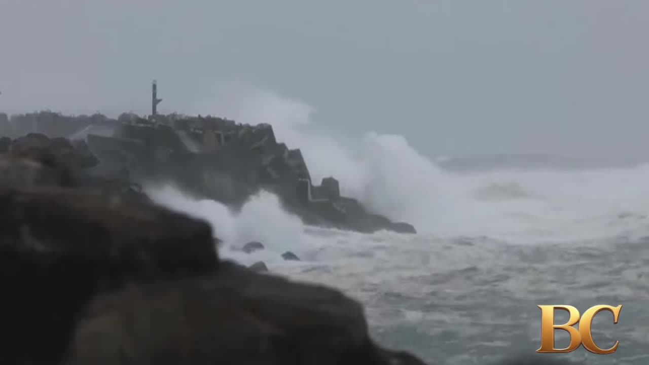 Rare cyclone threatens millions on Australia’s east coast